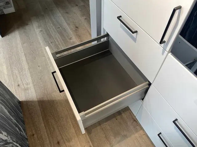 Häcker - showroomkeuken - afbeelding 38 van  48