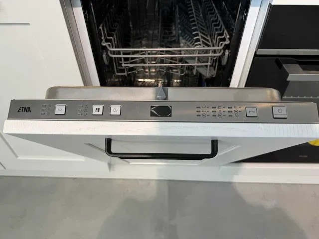 Häcker - showroomkeuken - afbeelding 10 van  31