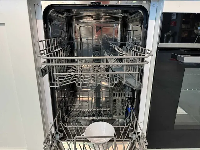 Häcker - showroomkeuken - afbeelding 11 van  31