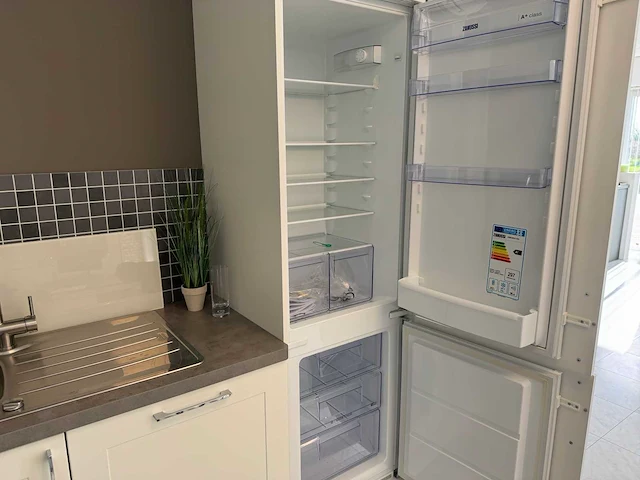 Häcker - showroomkeuken - afbeelding 8 van  35