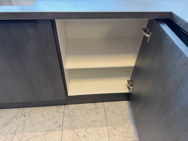 Hacker - showroomkeuken - afbeelding 17 van  43
