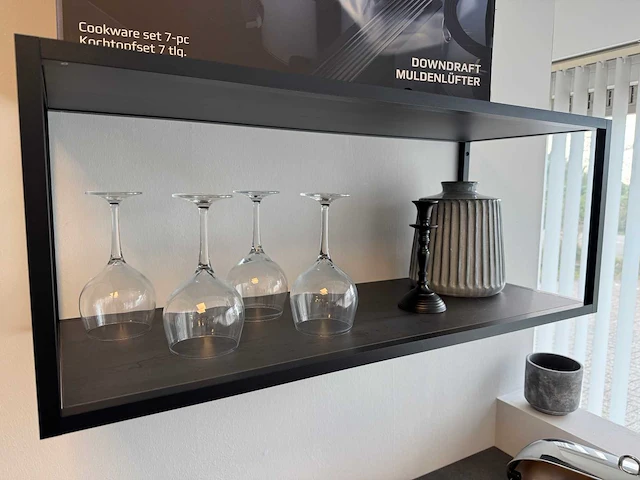 Hacker - showroomkeuken - afbeelding 25 van  43