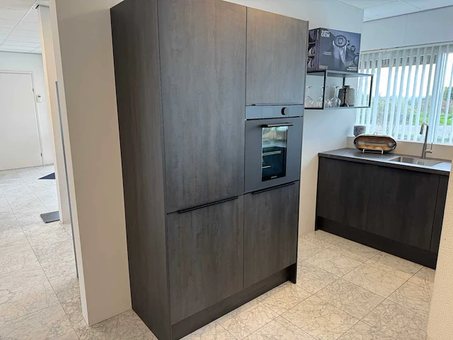 Hacker - showroomkeuken - afbeelding 34 van  43