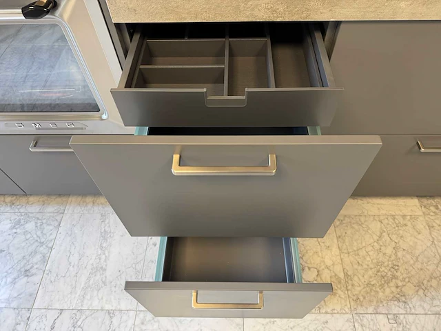 Häcker - showroomkeuken - afbeelding 6 van  36