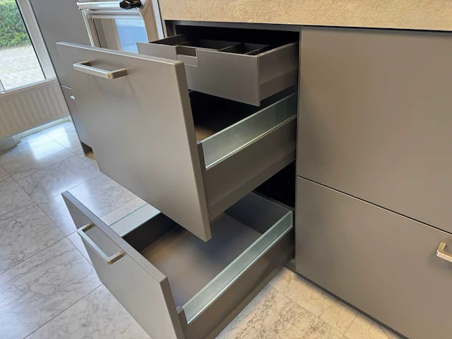 Häcker - showroomkeuken - afbeelding 7 van  36