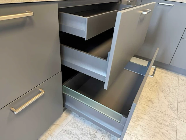 Häcker - showroomkeuken - afbeelding 14 van  36