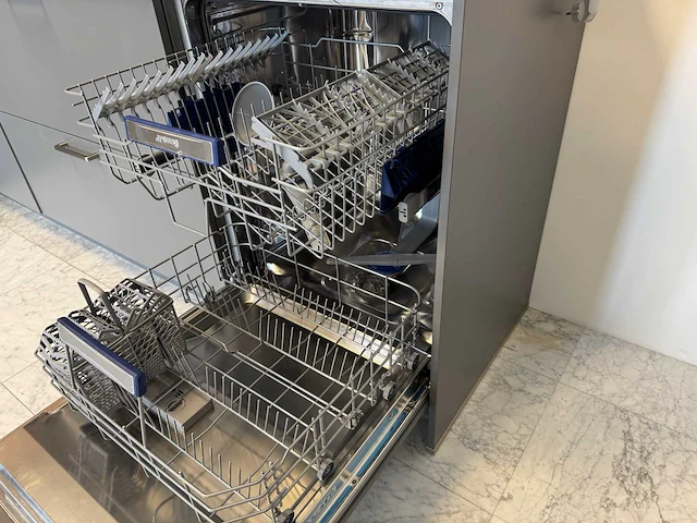 Häcker - showroomkeuken - afbeelding 25 van  36