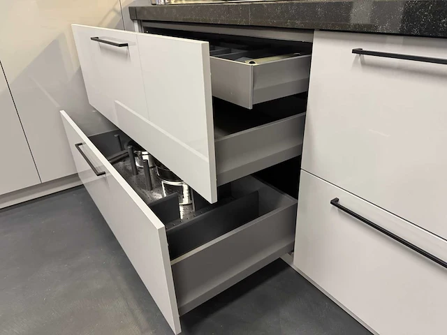 Häcker - showroomkeuken - afbeelding 18 van  43
