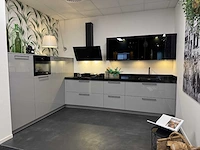 Häcker - showroomkeuken