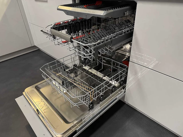 Häcker - showroomkeuken - afbeelding 23 van  43