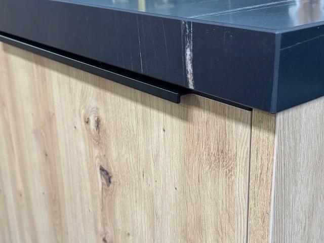 Häcker - showroomkeuken - afbeelding 34 van  36