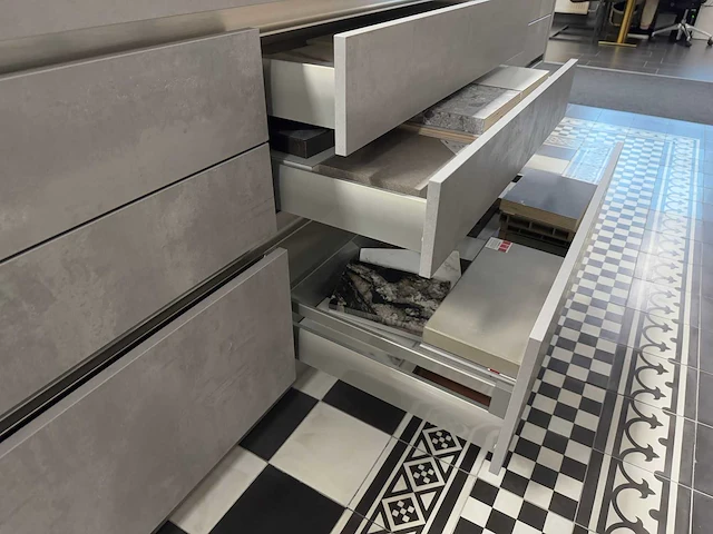 Häcker - showroomkeuken - afbeelding 12 van  22