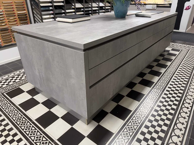 Häcker - showroomkeuken - afbeelding 1 van  22