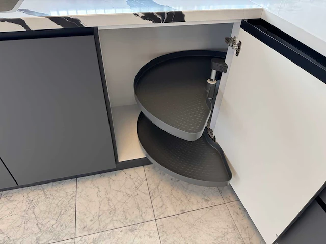 Häcker - showroomkeuken - afbeelding 9 van  32