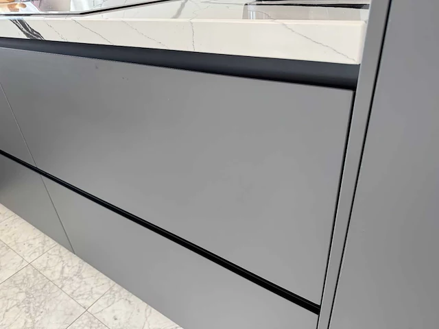 Häcker - showroomkeuken - afbeelding 31 van  32