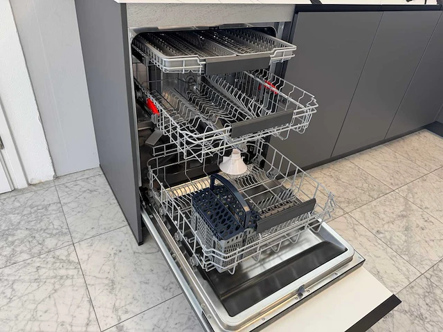 Häcker - showroomkeuken - afbeelding 5 van  32