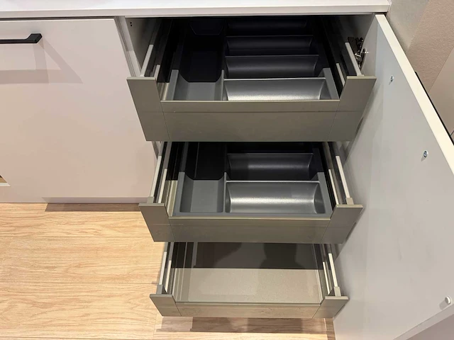 Häcker - showroomkeuken - afbeelding 6 van  36