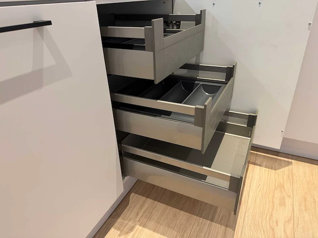Häcker - showroomkeuken - afbeelding 7 van  36