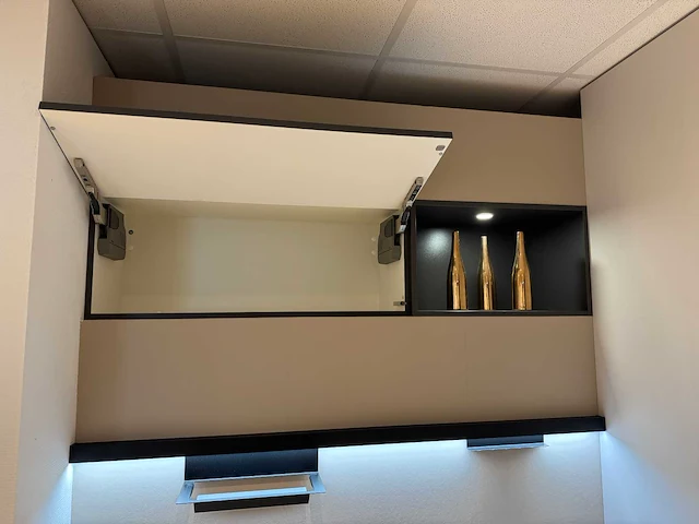 Häcker - showroomkeuken - afbeelding 24 van  36