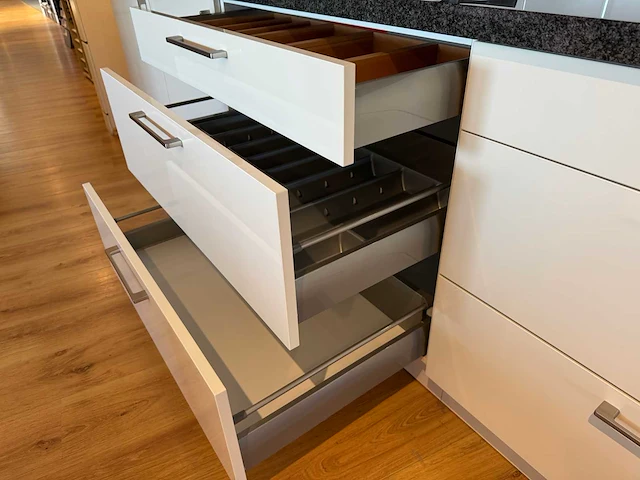 Häcker - showroomkeuken - afbeelding 9 van  46