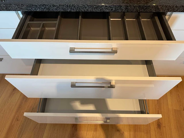 Häcker - showroomkeuken - afbeelding 16 van  46