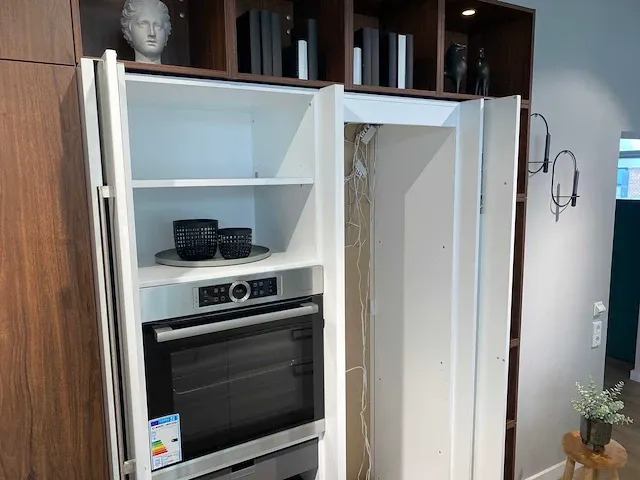 Häcker - systemat - showroomkeuken - afbeelding 43 van  46