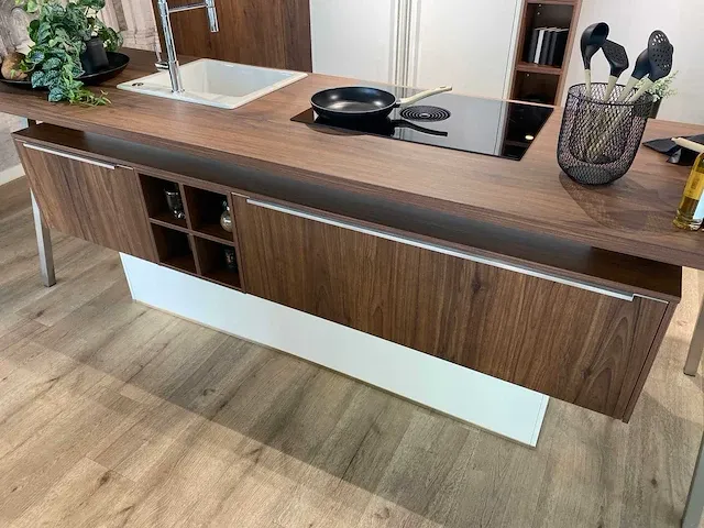Häcker - systemat - showroomkeuken - afbeelding 7 van  46
