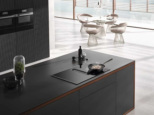 Häcker concept130 - topsoft mat satijn lak - keukenopstelling - afbeelding 20 van  28