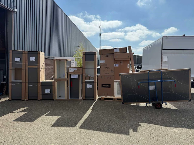 Häcker concept130 - topsoft zwart lak mat eiland - afbeelding 25 van  31