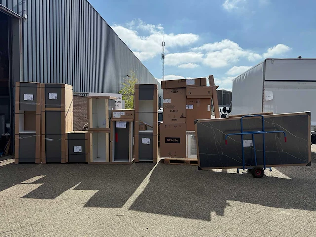 Häcker concept130 - topsoft zwart lak mat eiland - afbeelding 27 van  33