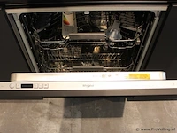 Häcker eilandkeuken met apparatenwand met apparatenwand en spoelwand - afbeelding 18 van  64