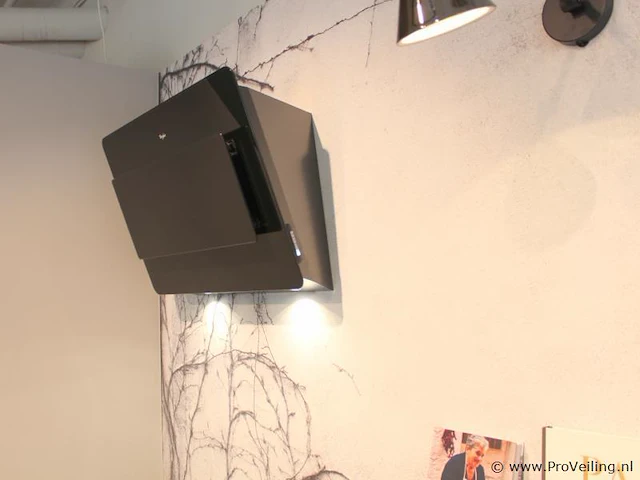 Häcker eilandkeuken met apparatenwand met apparatenwand en spoelwand - afbeelding 42 van  64