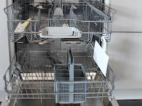 Häcker eilandkeuken met apparatenwand - afbeelding 2 van  34