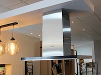 Häcker eilandkeuken met apparatenwand - afbeelding 14 van  34