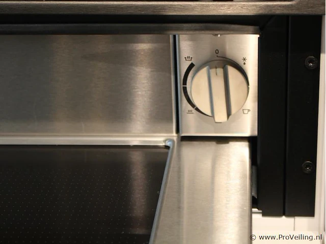 Häcker eilandkeuken met apparatenwand - afbeelding 18 van  41