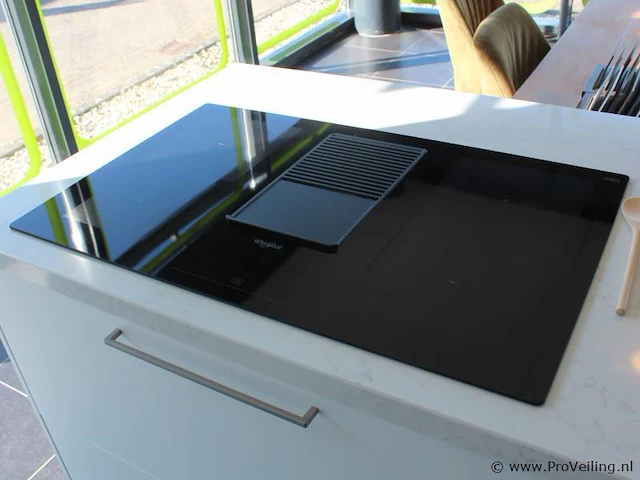 Häcker eilandkeuken met spoelwand - afbeelding 4 van  37