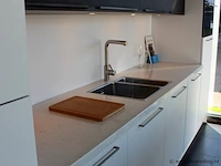 Häcker eilandkeuken met spoelwand - afbeelding 30 van  37