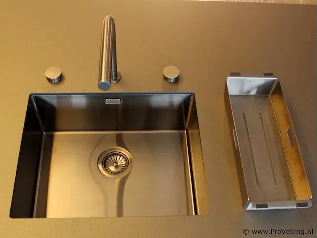 Häcker eilandkeuken - afbeelding 13 van  38