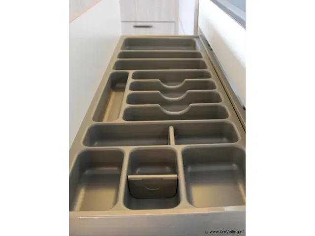 Häcker eilandkeuken - afbeelding 20 van  38