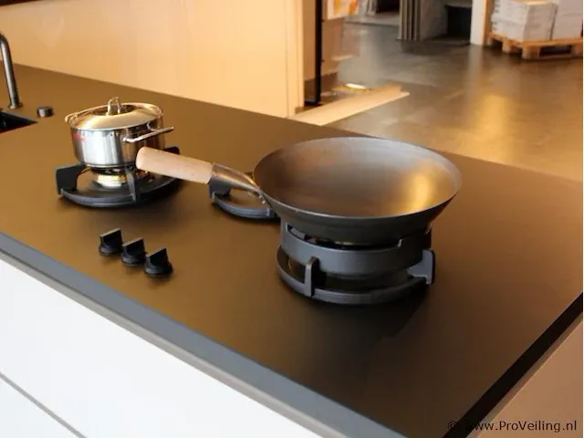 Häcker eilandkeuken - afbeelding 22 van  38