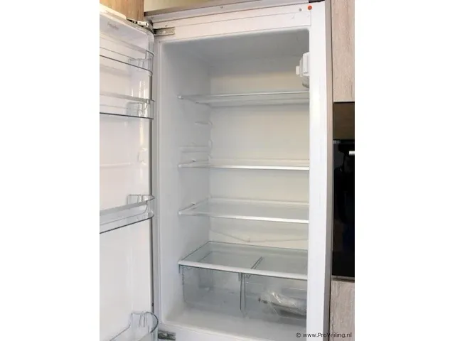 Häcker eilandkeuken - afbeelding 37 van  38