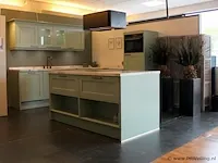 Häcker eilandkeuken - afbeelding 12 van  40