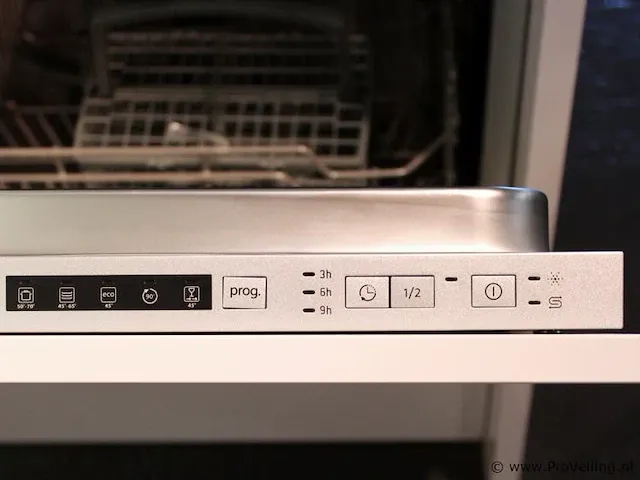 Häcker eilandkeuken - afbeelding 32 van  49