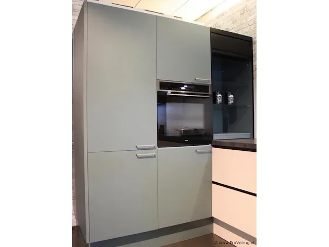 Häcker eilandkeuken - afbeelding 48 van  49