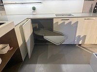 Häcker systemat - av 105 wit ultra mat - showroom - afbeelding 6 van  32