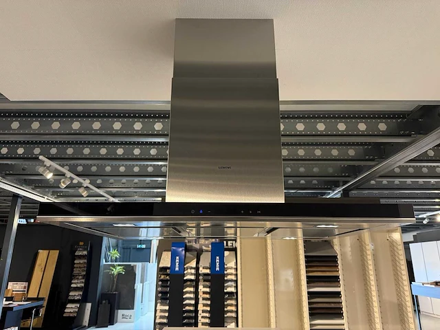 Häcker systemat - av 105 wit ultra mat - showroom - afbeelding 13 van  32