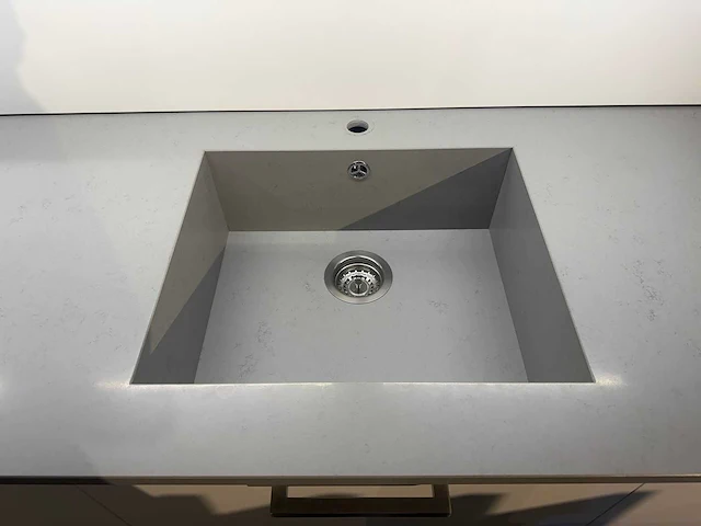 Häcker systemat - av 105 wit ultra mat - showroom - afbeelding 31 van  32