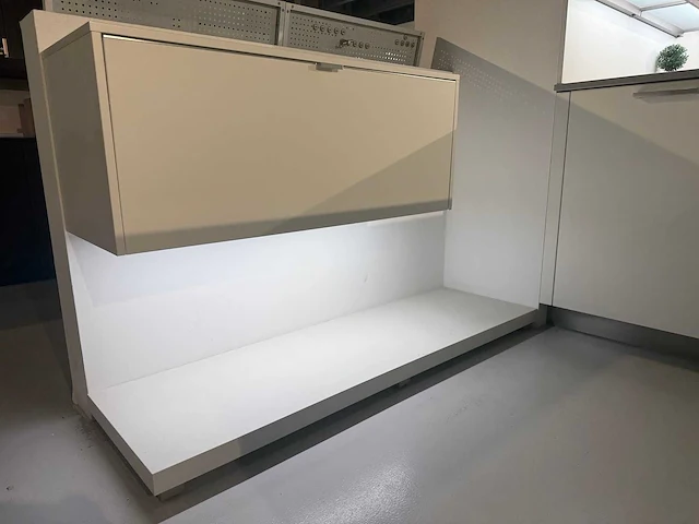 Häcker systemat - av 105 wit ultra mat - showroom - afbeelding 32 van  32