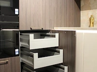Häcker systemat hoekkeuken / apparatenwand - afbeelding 15 van  46