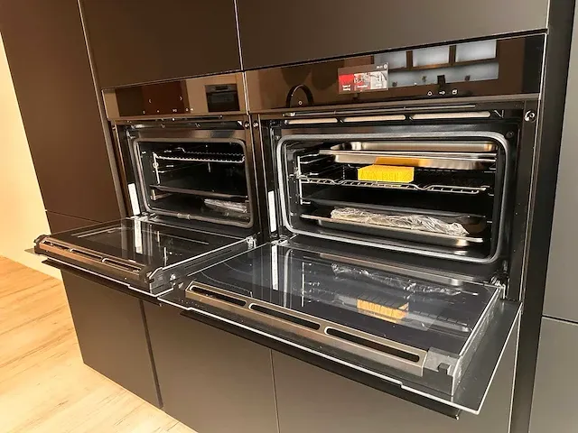 Häcker topsoft mat zwart eiland keuken - afbeelding 27 van  30